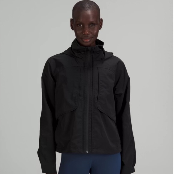 lululemon athletica Jackets & Blazers - Lululemon Effortless Jacket - size 4, Black